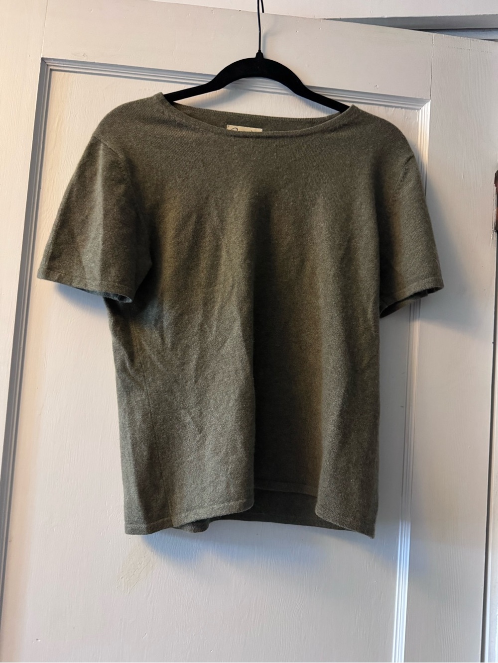 Vintage 100% Cashmere Olive Green Short Sleeve Knit Top